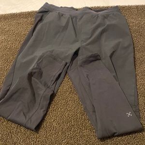 Lululemon tapered joggers